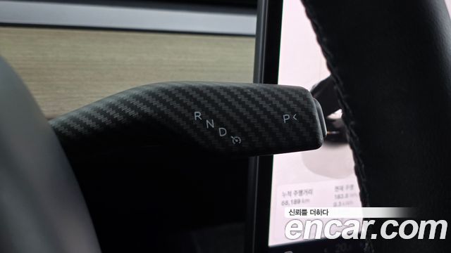 Tesla Model Y 2024 — photo 9