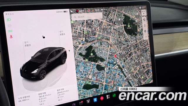 Tesla Model Y 2024 — photo 13