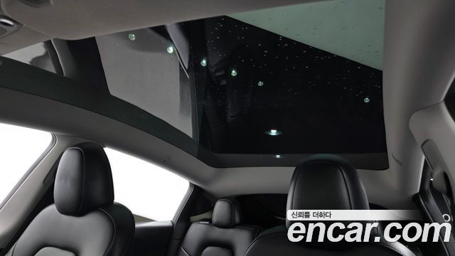 Tesla Model Y 2024 — photo 19