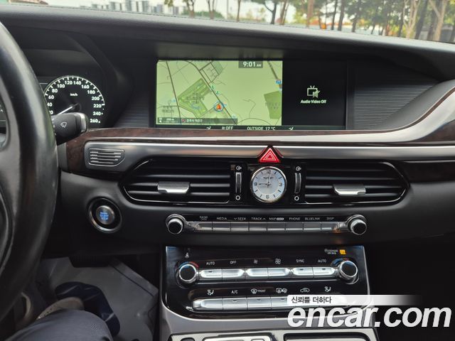 Genesis EQ900 2018 — photo 9