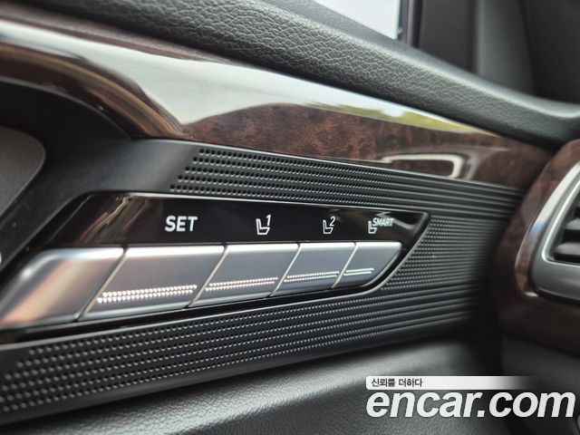 Genesis EQ900 2018 — photo 12