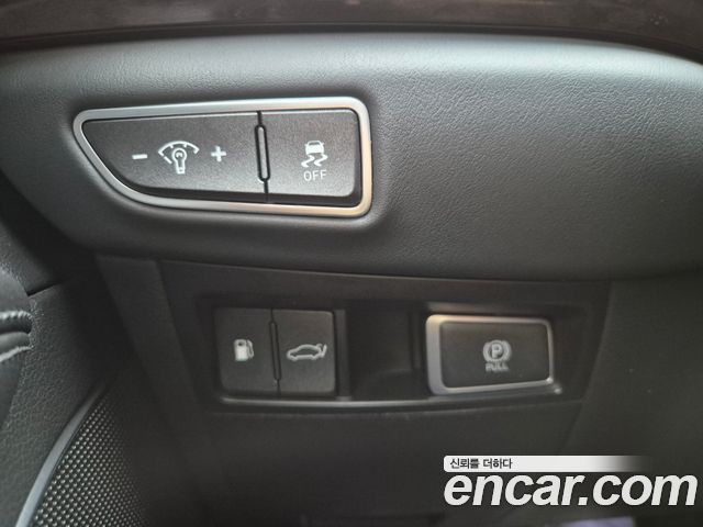 Genesis EQ900 2018 — photo 13