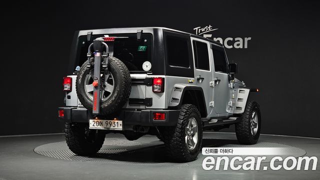 Jeep Wrangler 2012 — photo 2