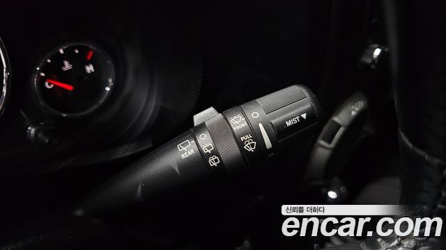 Jeep Wrangler 2012 — photo 30