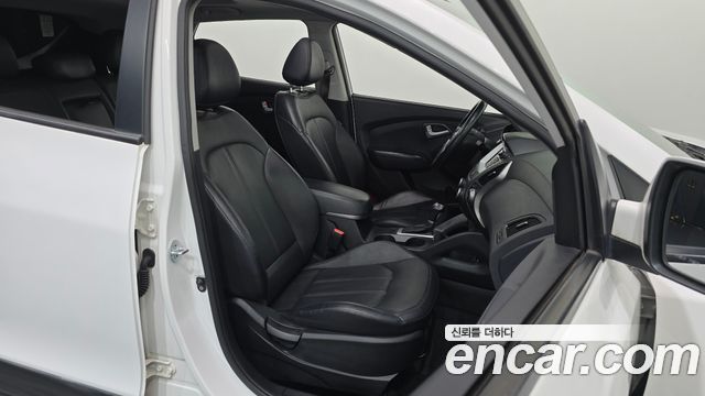 Hyundai Tucson 2015 — photo 16