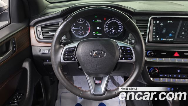 Hyundai Sonata 2018 — photo 14
