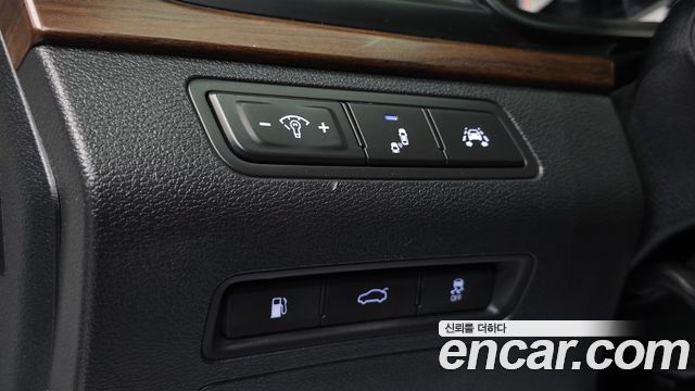 Hyundai Sonata 2018 — photo 19