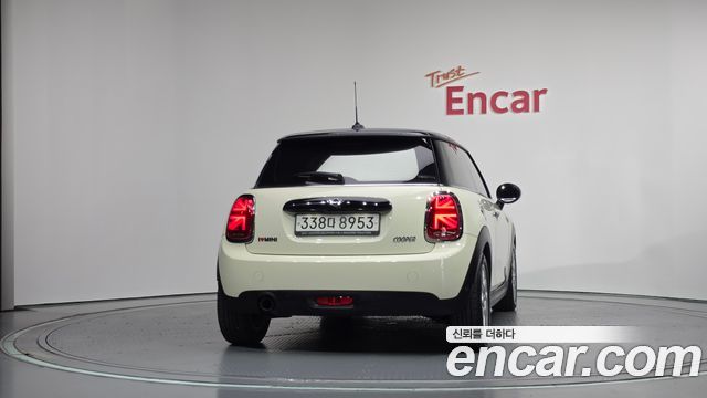 Mini Cooper 2019 — photo 4