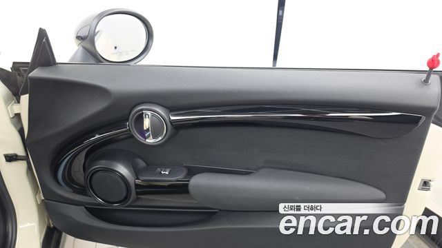 Mini Cooper 2019 — photo 15