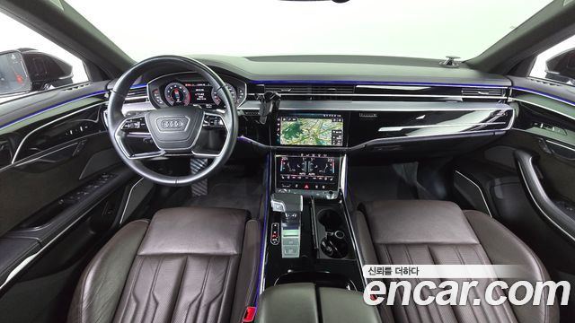 Audi A8 2020 — photo 10