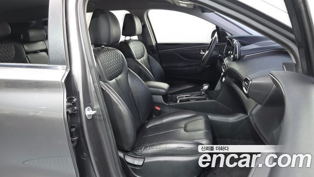 Hyundai Santafe 2019 — photo 17