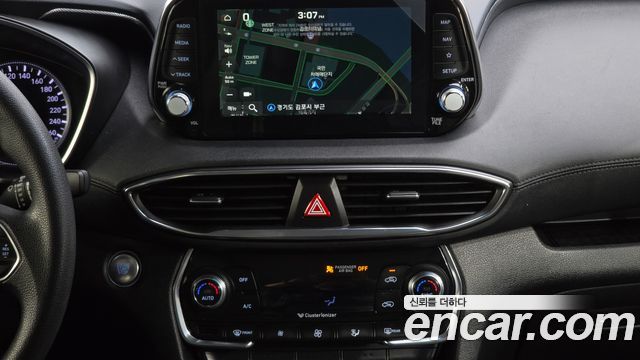 Hyundai Santafe 2019 — photo 20