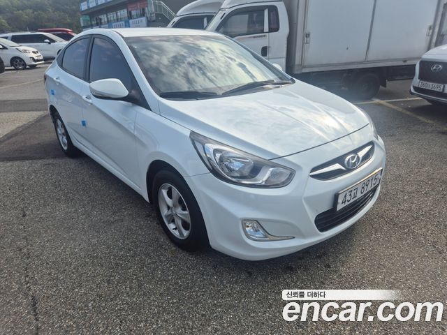 Hyundai Accent 2014 — photo 3
