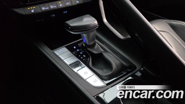 Hyundai AVANTE 2023 — photo 9