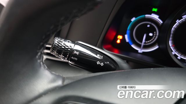 Hyundai AVANTE 2023 — photo 17