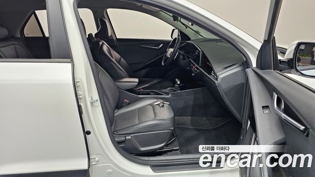 Kia Niro 2022 — photo 11