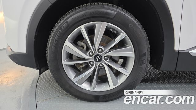Hyundai Santafe 2020 — photo 5