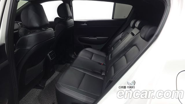 Kia Sportage 2020 — photo 16