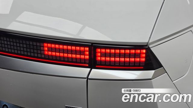 Hyundai Ioniq5 2022 — photo 9