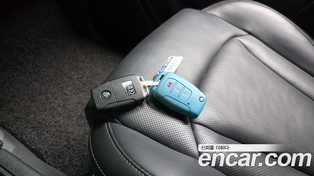 KG Mobility Rexton 2022 — photo 32