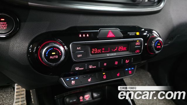 Kia Sorento 2019 — photo 16