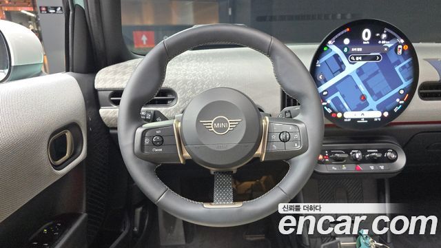 Mini Cooper 2025 — photo 19