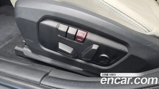 Mini Cooper 2025 — photo 30