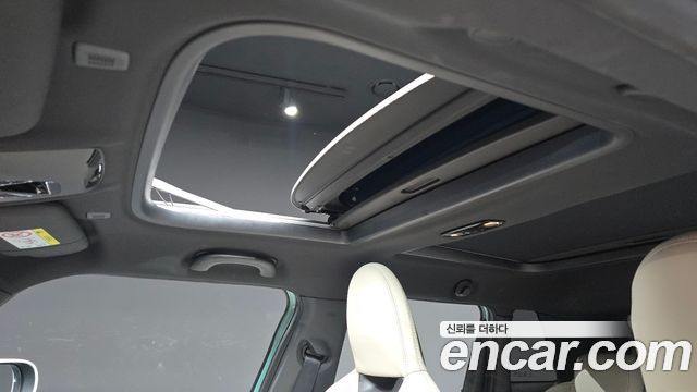 Mini Cooper 2025 — photo 36