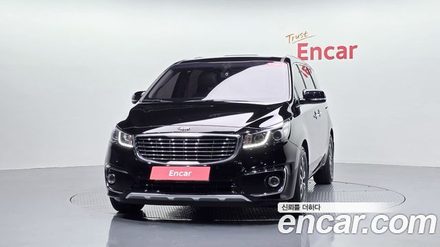 Kia Canival 2018 — photo 3