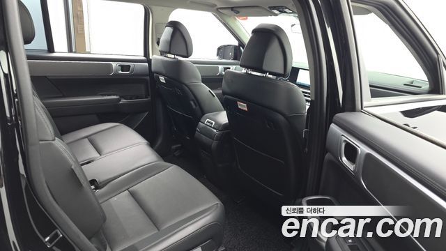 Hyundai Santafe 2024 — photo 18