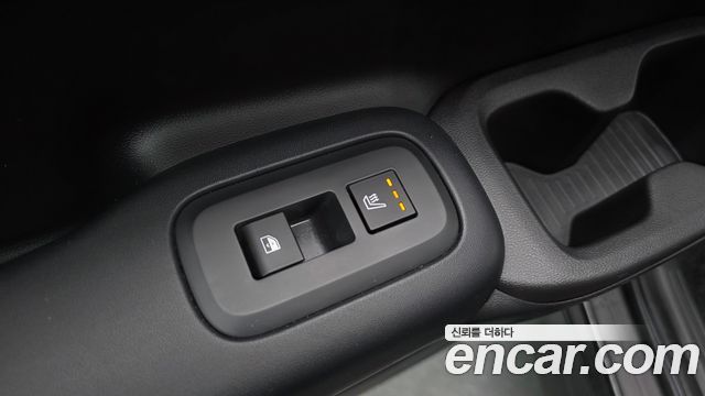 Hyundai Santafe 2024 — photo 28