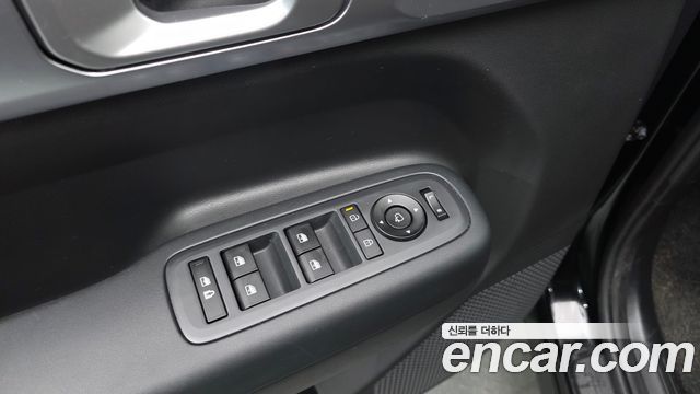 Hyundai Santafe 2024 — photo 29