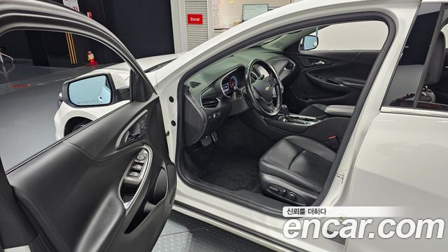 Chevrolet Korea Malibu 2017 — photo 13