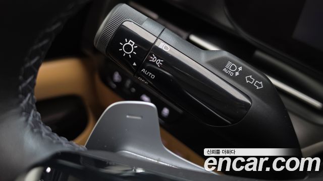 Kia Canival 2023 — photo 35