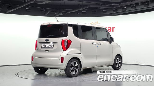 Kia RAY 2017 — photo 2