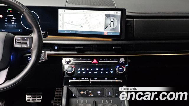 Hyundai Santafe 2025 — photo 20