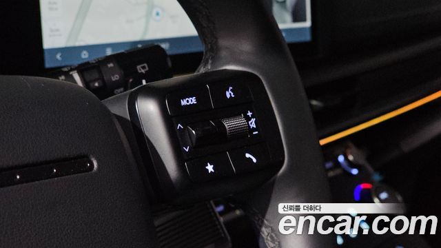 Hyundai Santafe 2025 — photo 30