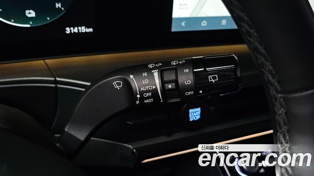 Hyundai Santafe 2025 — photo 32