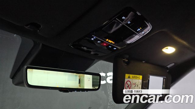 Hyundai Santafe 2025 — photo 35