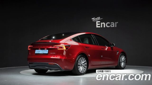 Tesla Model 3 2024 — photo 2
