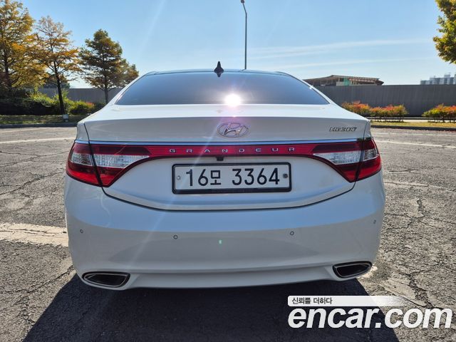Hyundai Grandeur 2014 — photo 4