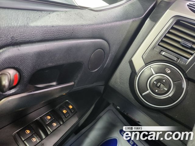 KG Mobility KORANDO 2013 — photo 14
