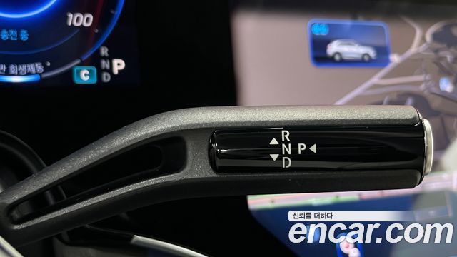 Mercedes-Benz EQE 2026 — photo 9