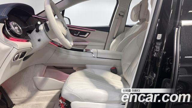 Mercedes-Benz EQE 2026 — photo 10