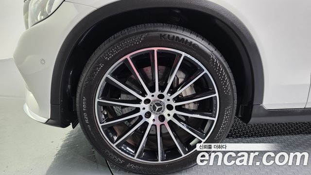 Mercedes-Benz GLC-Class 2019 — photo 5
