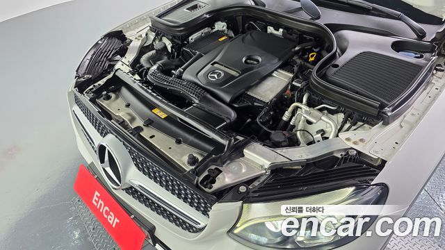 Mercedes-Benz GLC-Class 2019 — photo 6