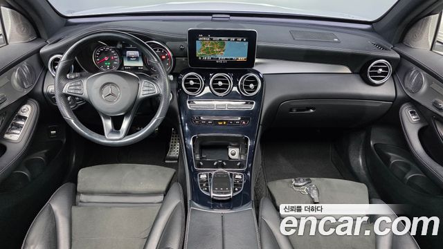 Mercedes-Benz GLC-Class 2019 — photo 10