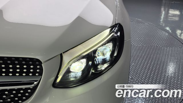 Mercedes-Benz GLC-Class 2019 — photo 8