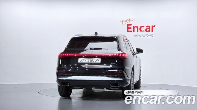 Audi Q5 2025 — photo 4