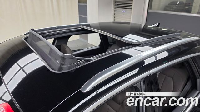 Audi Q5 2025 — photo 26